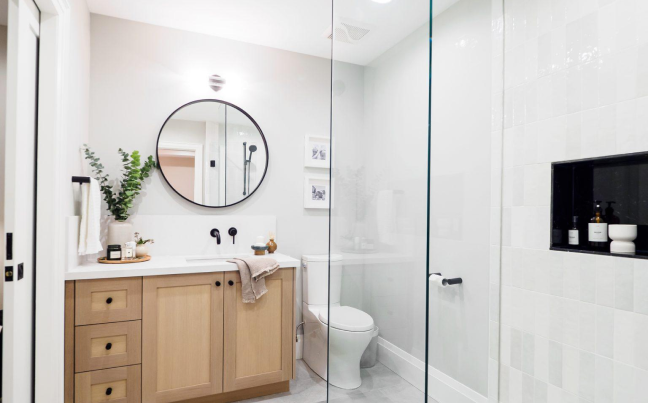 image 19 Bathroom
