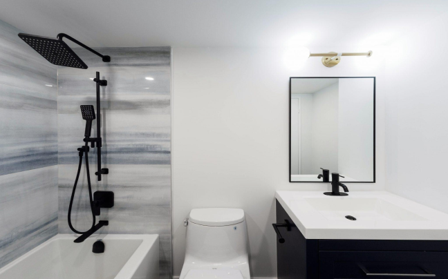 image 20 Bathroom